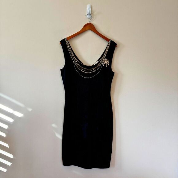 St. John Evening Embellished Black Dress with Necklace Size 6 - Picture 2 of 8